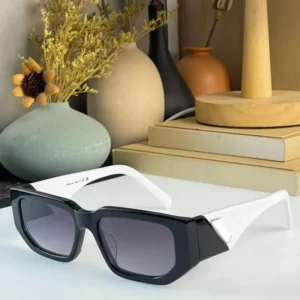 Women’s Fashion Sunglasses with UV Protection – Trendy Eyewear